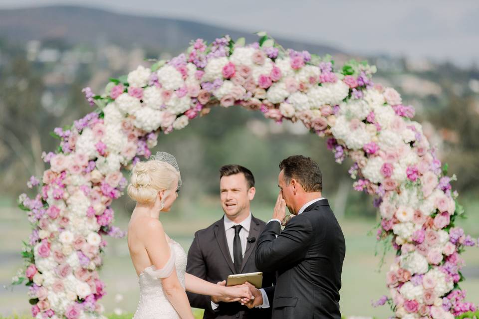 The Socal Wedding Officiant