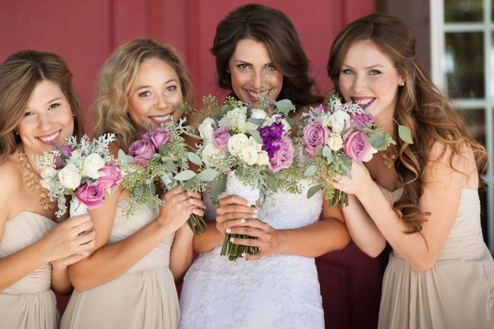 The bride with her bridesmaids