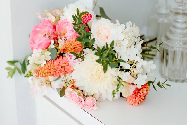 Side decor arrangments
