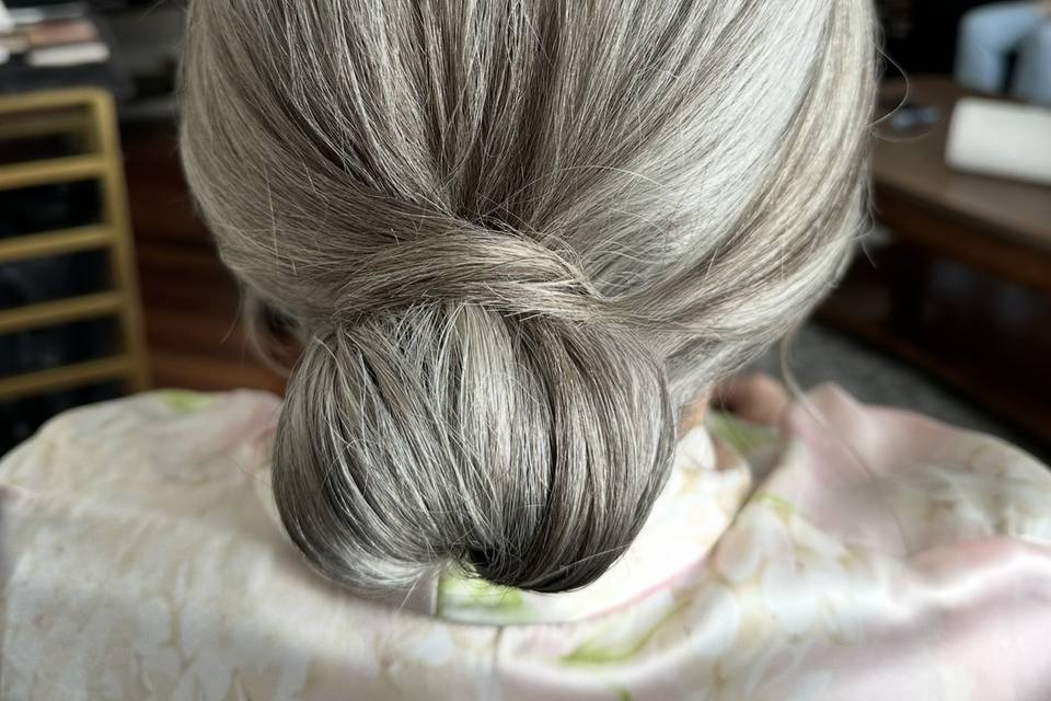 Sleek bun