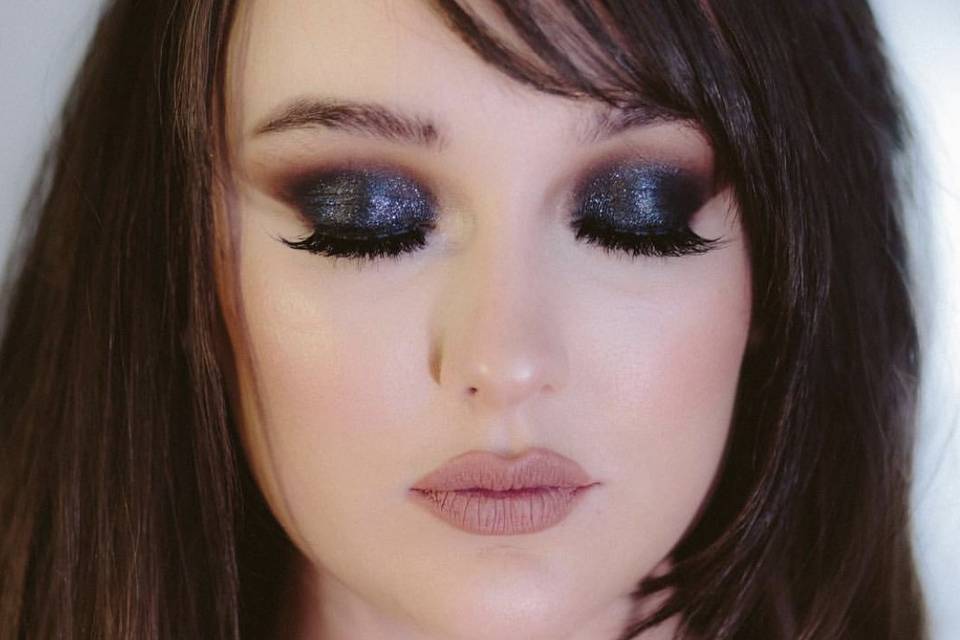 Liz Black Makeup