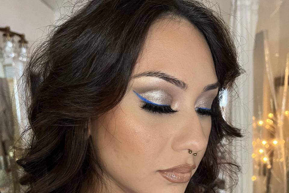 Pop of color on the lid