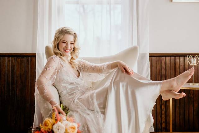 Chelle Bridals