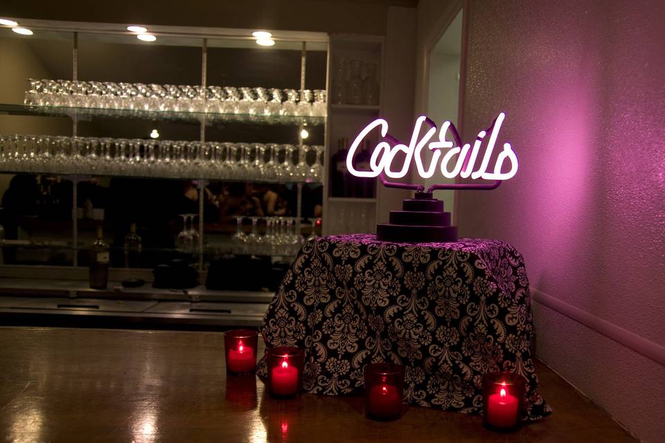 Cocktail area