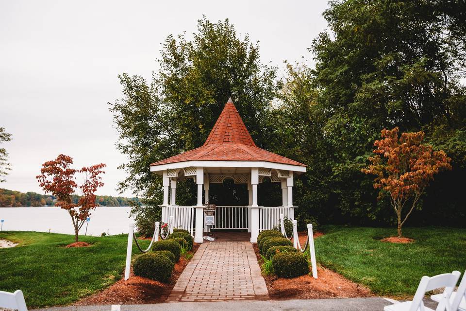 Ceremony gazebo