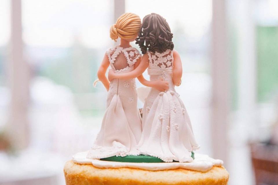 Female Wedding Cake