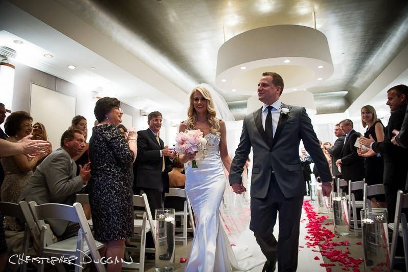 Spring weekend wedding at Le Parker Meridien hotel (photo by Christopher Duggan Photography)
