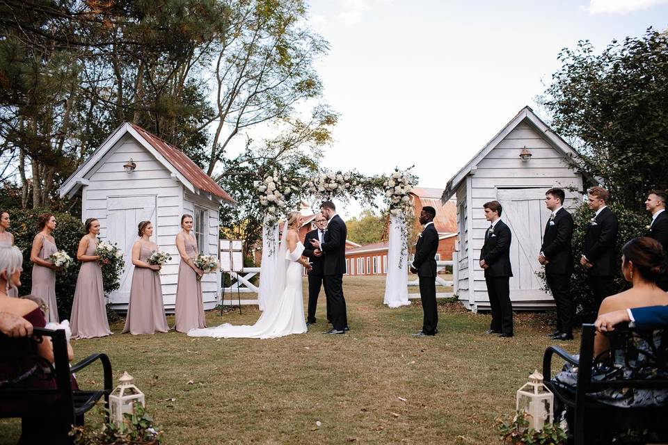 9 Oaks Farm