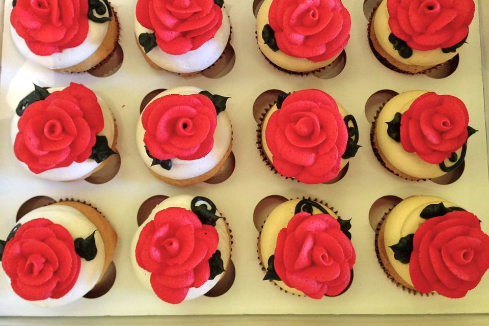 Black, Red & White Heart Wedding Cupcakes