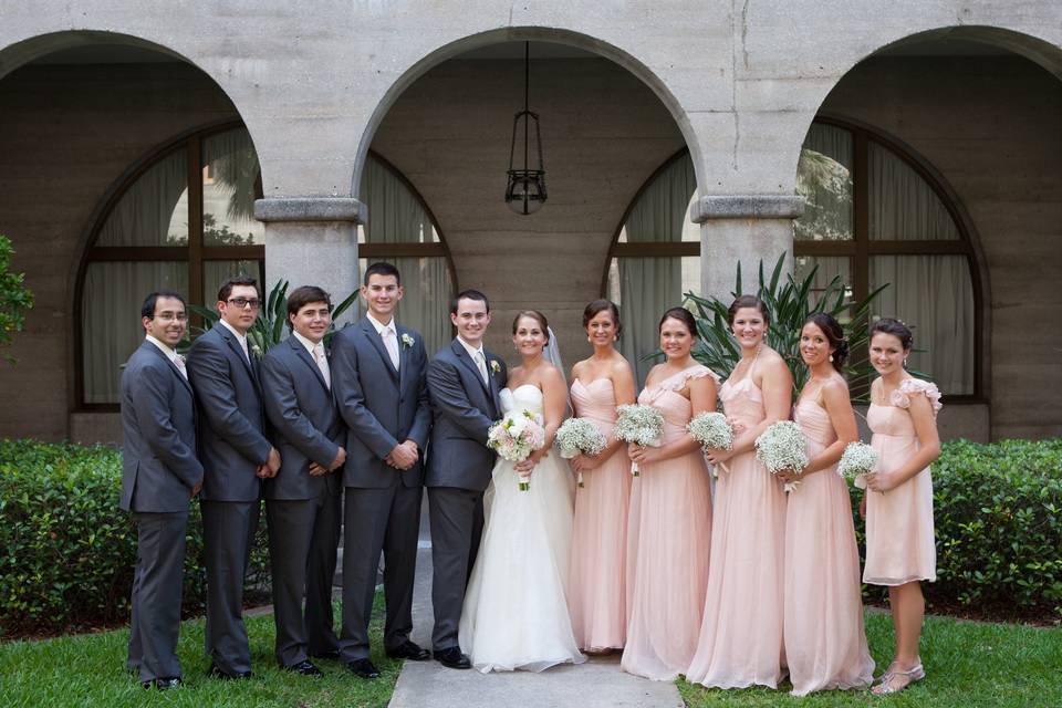 Wedding party photo session