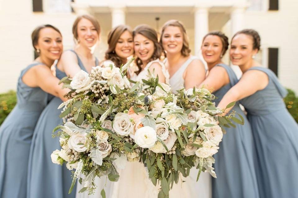 Bridesmaids' bouquets