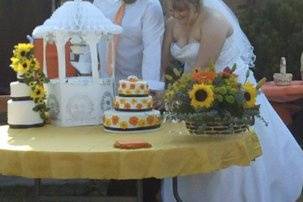 Cake cutting