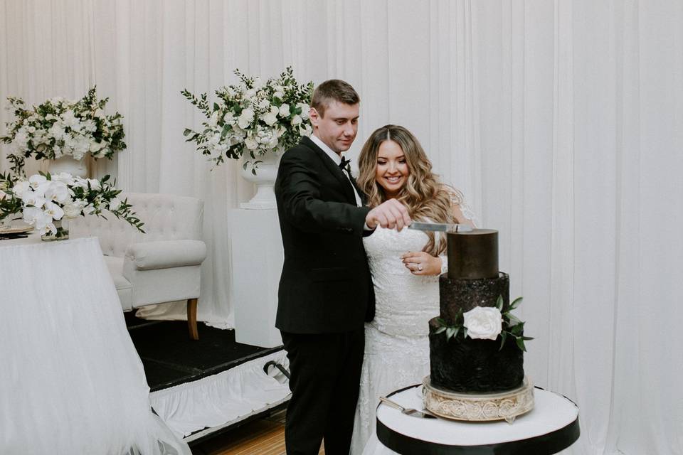 Cutting the cake