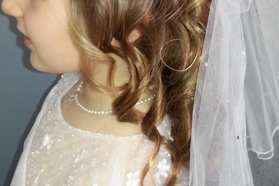 A Cut Above Color Group Hair Salon