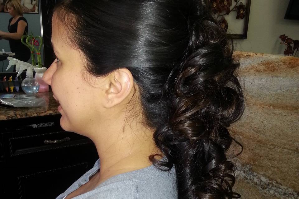 A Cut Above Color Group Hair Salon
