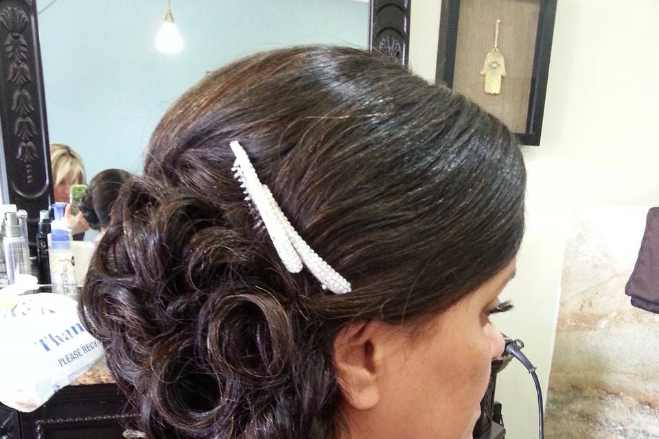 A Cut Above Color Group Hair Salon