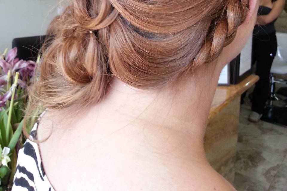 A Cut Above Color Group Hair Salon