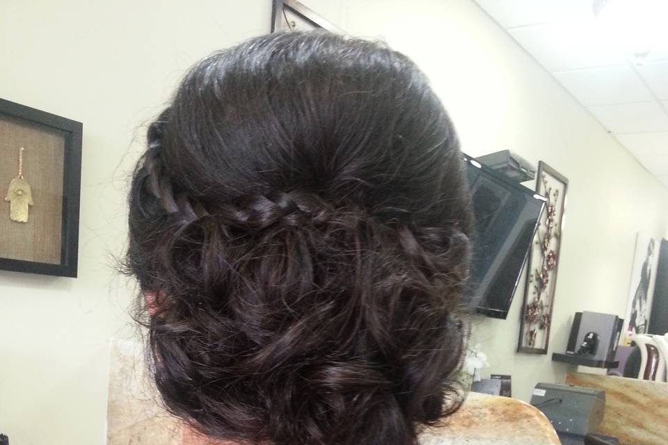 A Cut Above Color Group Hair Salon