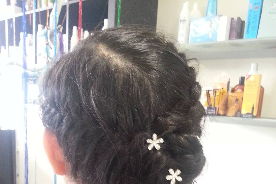 A Cut Above Color Group Hair Salon