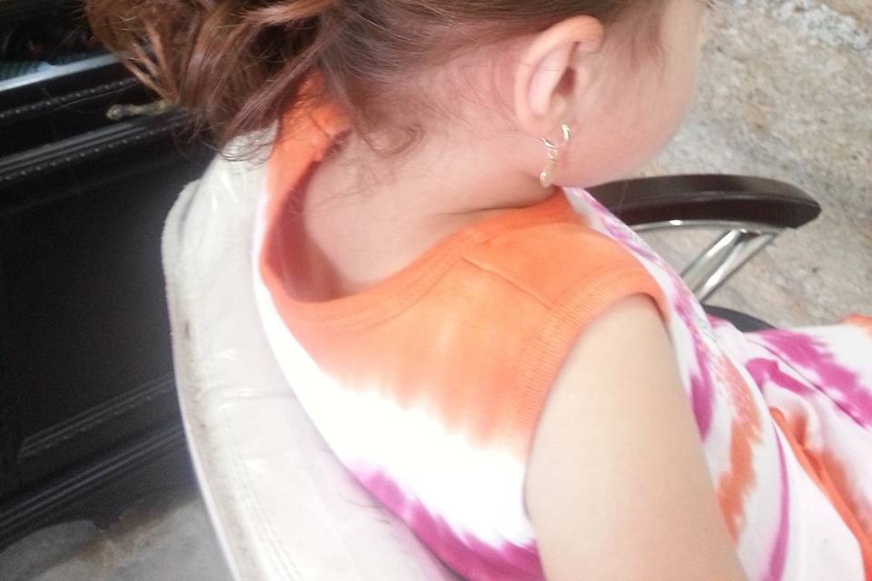 A Cut Above Color Group Hair Salon