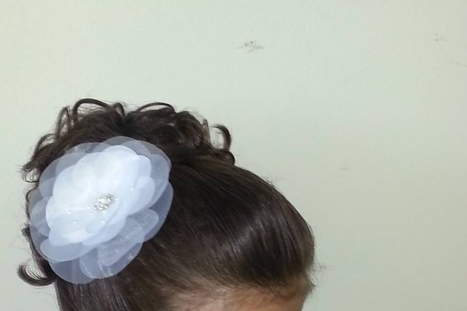 A Cut Above Color Group Hair Salon
