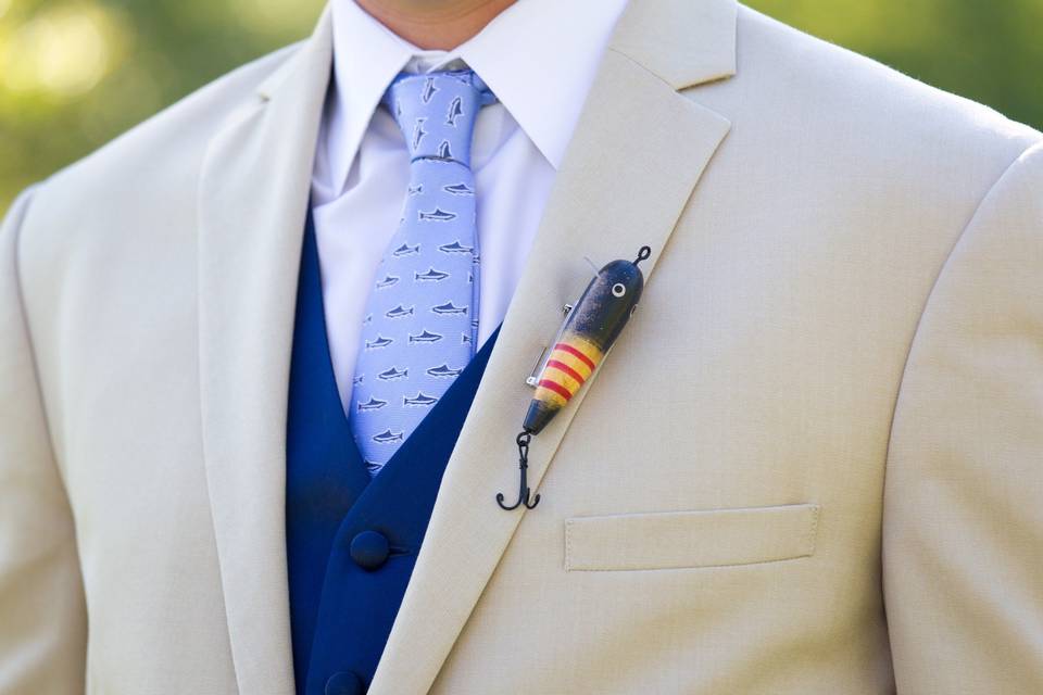 Groom's accessories