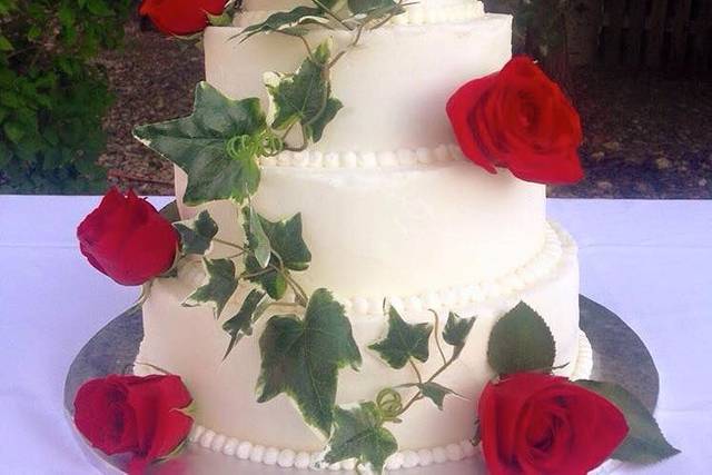 Multiple layered wedding cake