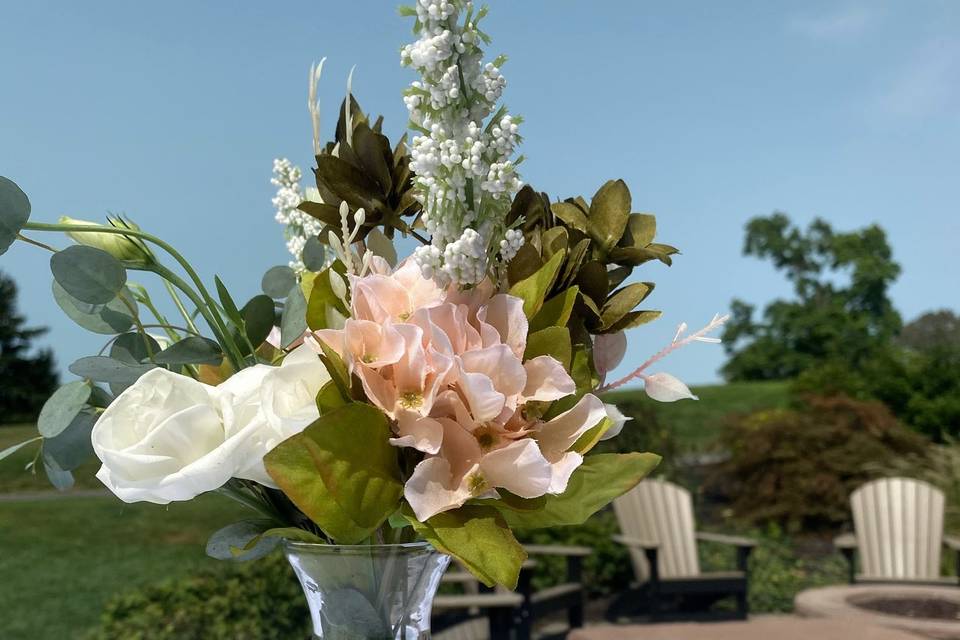 Flowers/Cocktail Table