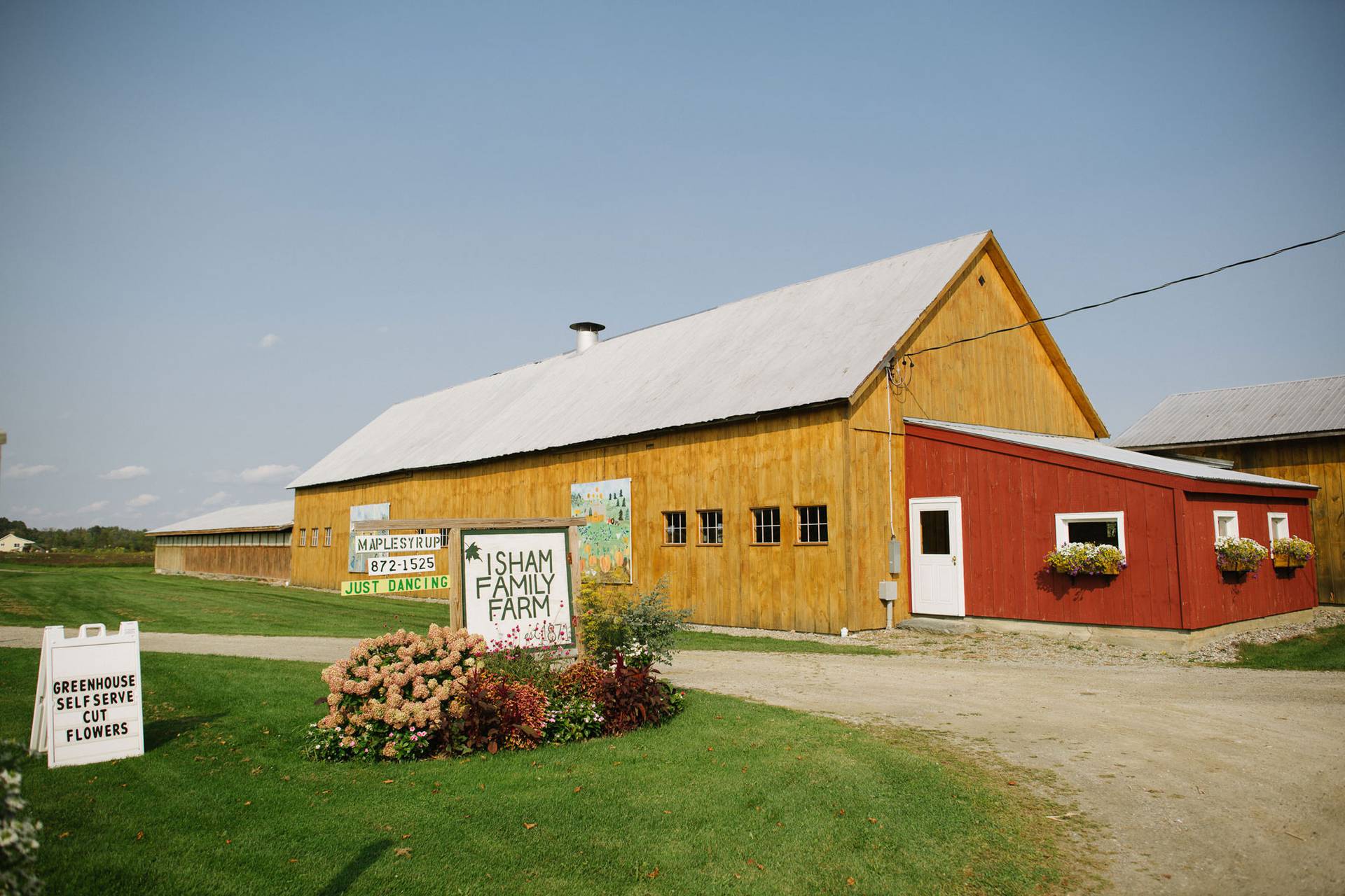 Isham Family Farm - Venue - Williston, VT - WeddingWire