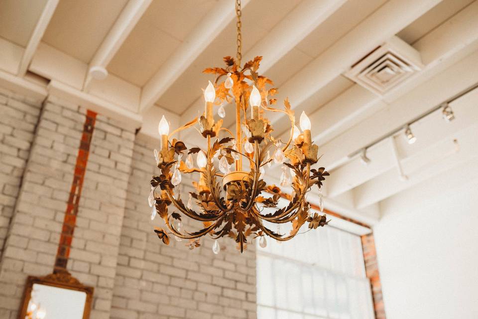 Chandelier | Johanna Dye Photography