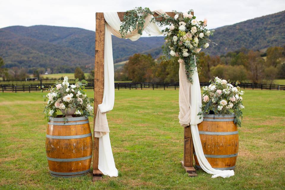 Willow Branch Flowers| Aaron Watson Photography