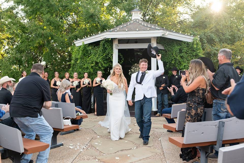 Outside Ceremony Option