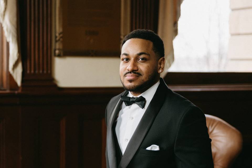 Classic Black Tie