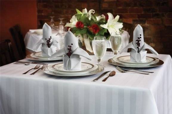 Table arrangement