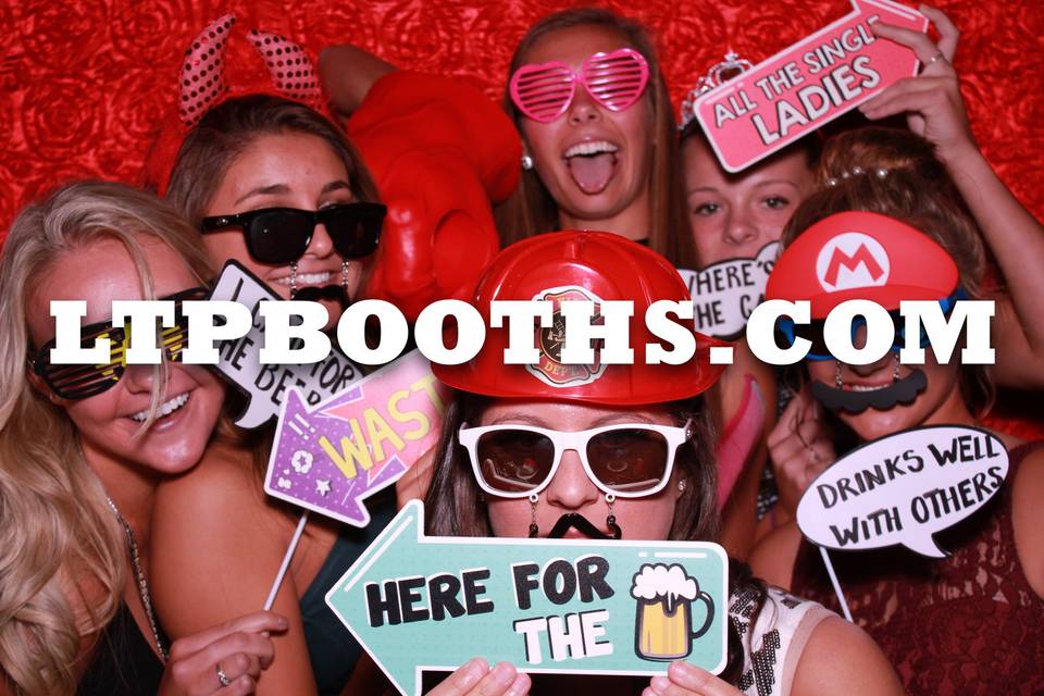 Love To Party Photo Booths