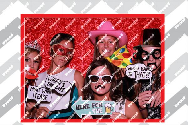 Love To Party Photo Booths