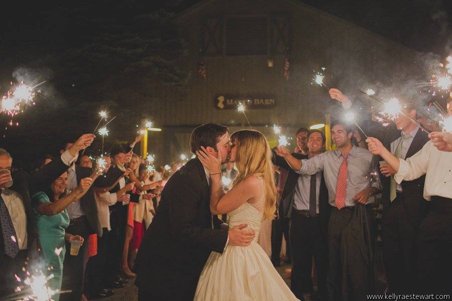 Sparkler exit with a kiss