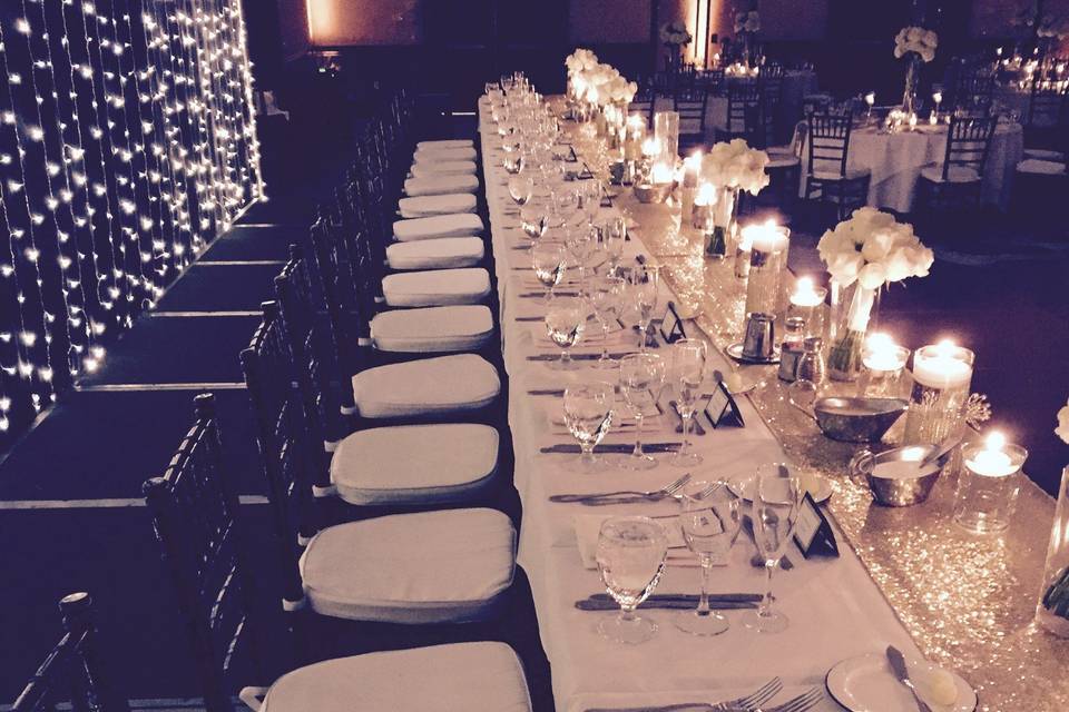 Long table setting