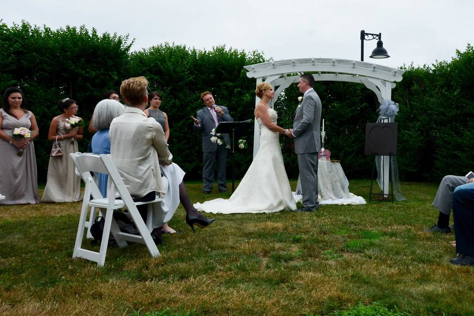 Noel Pincince Officiant