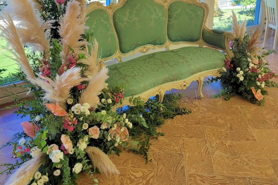 Sofa arrangement