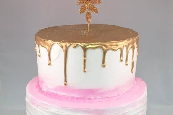 Dripping gold wedding cake