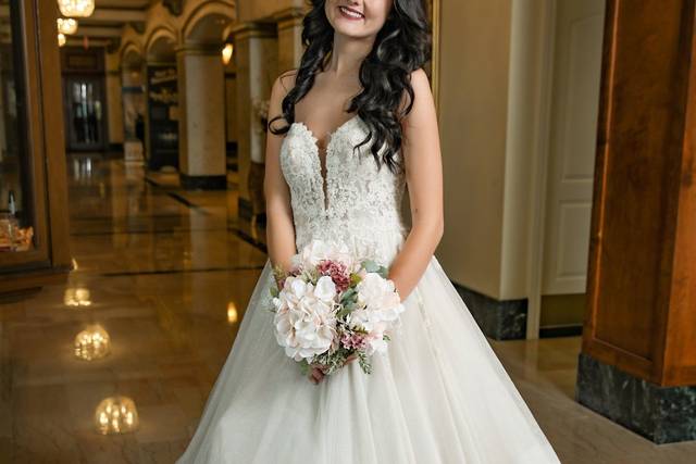 Hope s Bridal Boutique Dress Attire Davenport IA WeddingWire