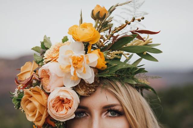 Flower head dress