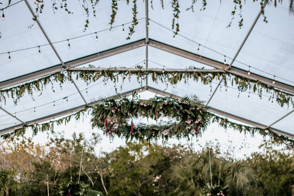 Transparent tent for reception