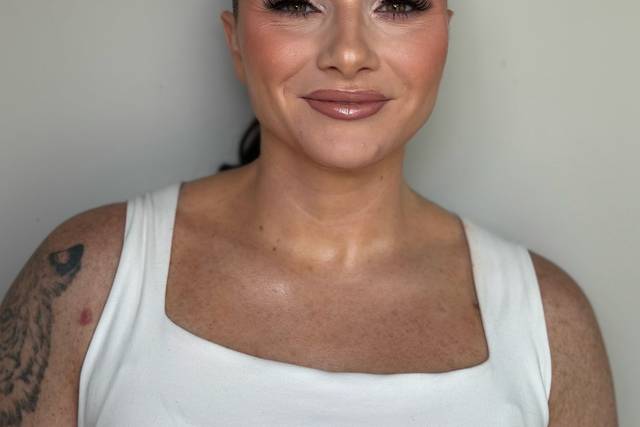 Full glam