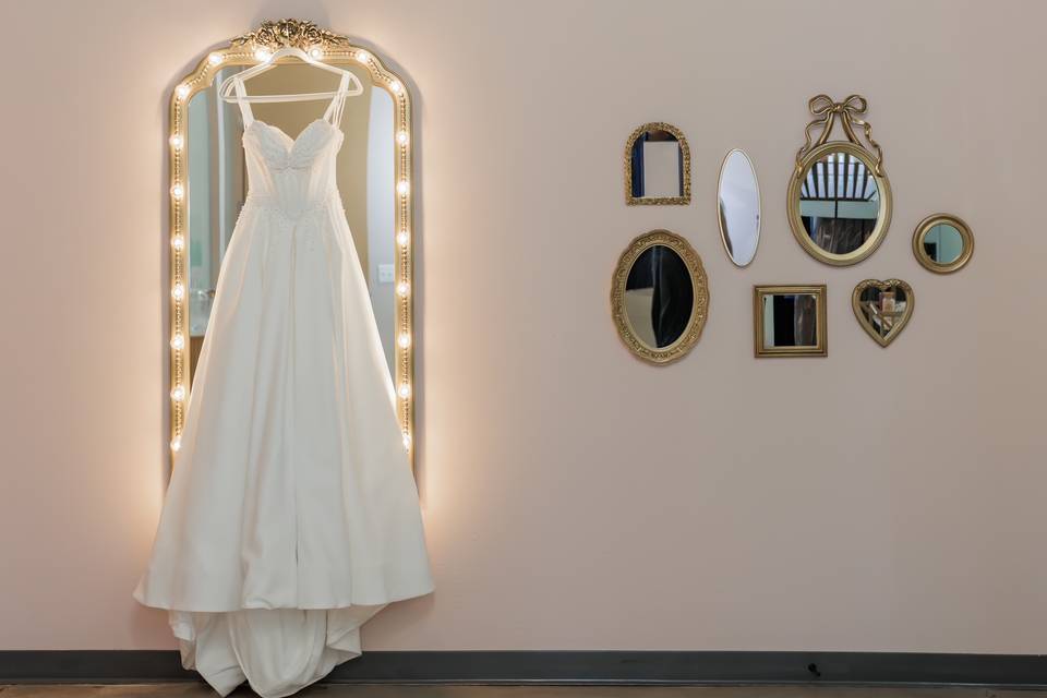 Wedding dress
