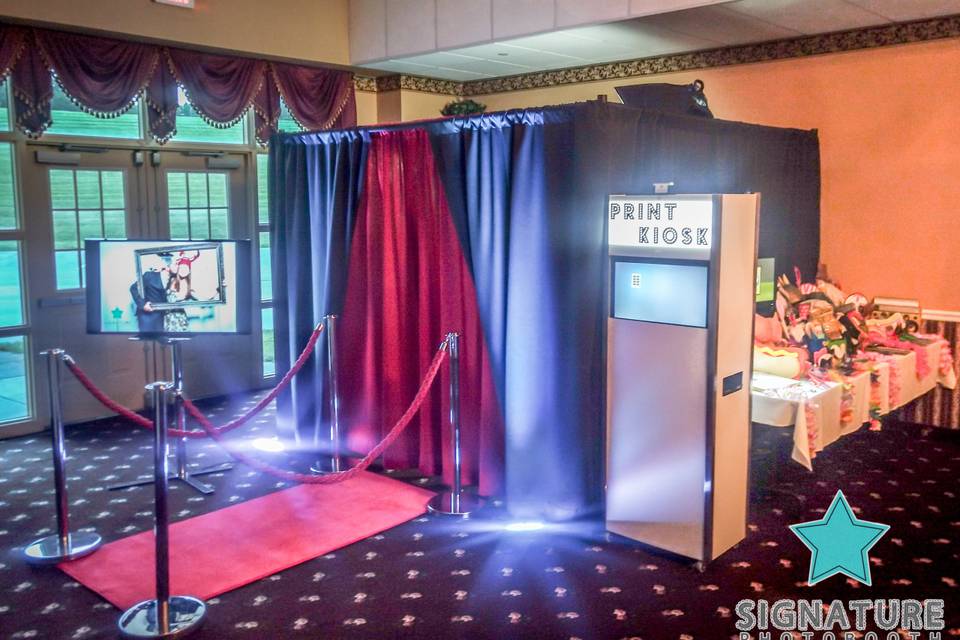 Closed Booth With Red Carpet