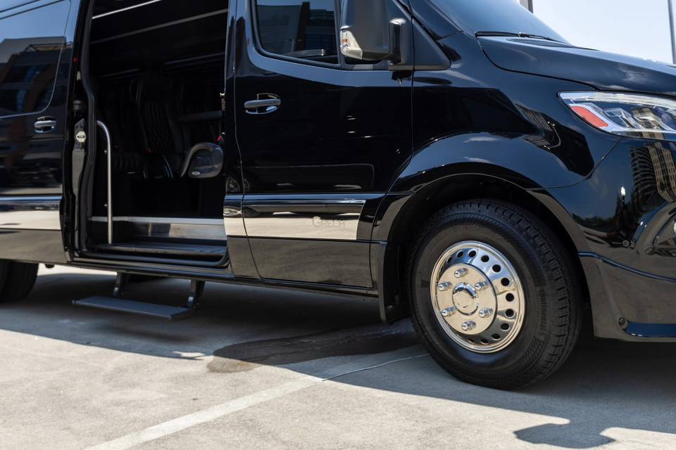 Dakota Executive Transportation