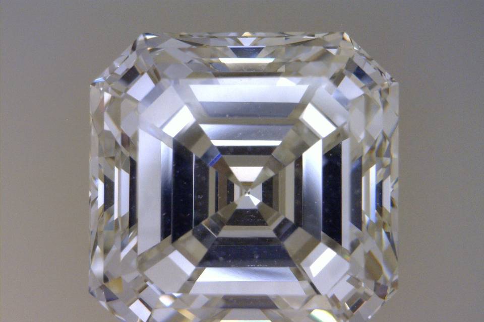 Gorgeous diamonds - House of Diamonds