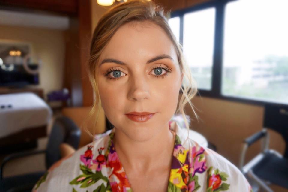 Soft/Natural bridal makeup